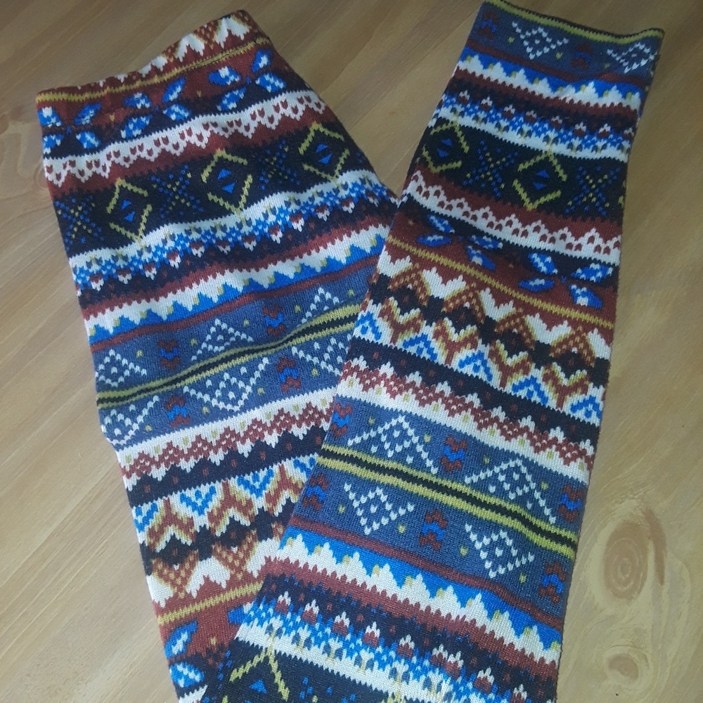 Colorful patterned tights